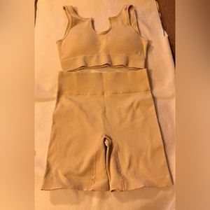 Women’s workout set